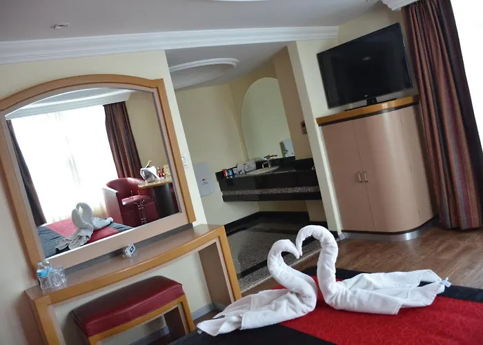 Hotel Plaza Belices - Solo Adultos